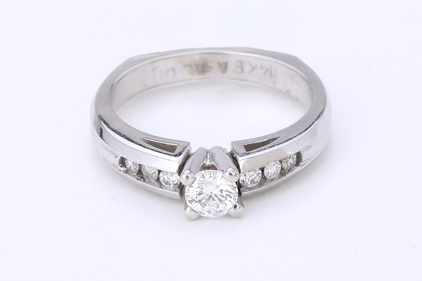 14K White Gold Diamond Engagement Ring